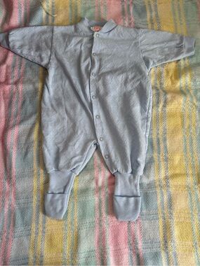 🔴 vintage blue snugabye up to 12LBS